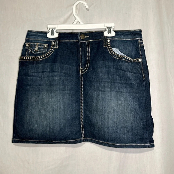 Earl Jeans Dresses & Skirts - dark wash Earl Jean denim mini skirt size 10